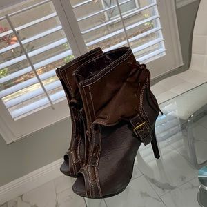 Size 7 high-heeled boots for women